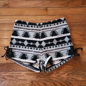 Ecote Tribal Tapestry Shorts